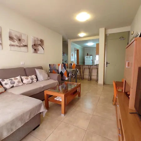 Atico-apartamento, El Medano, Zona Surf, Terrazas, Vistas, Trastero Y Garaje El Medano (Tenerife)